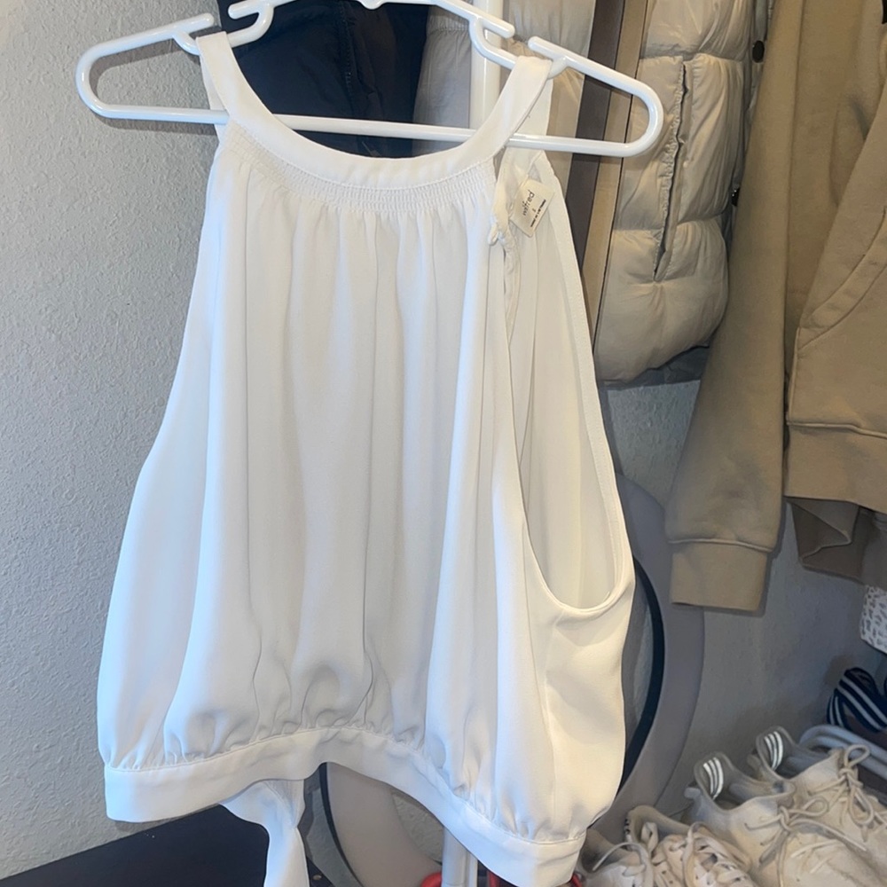 Aritzia Tie Top
